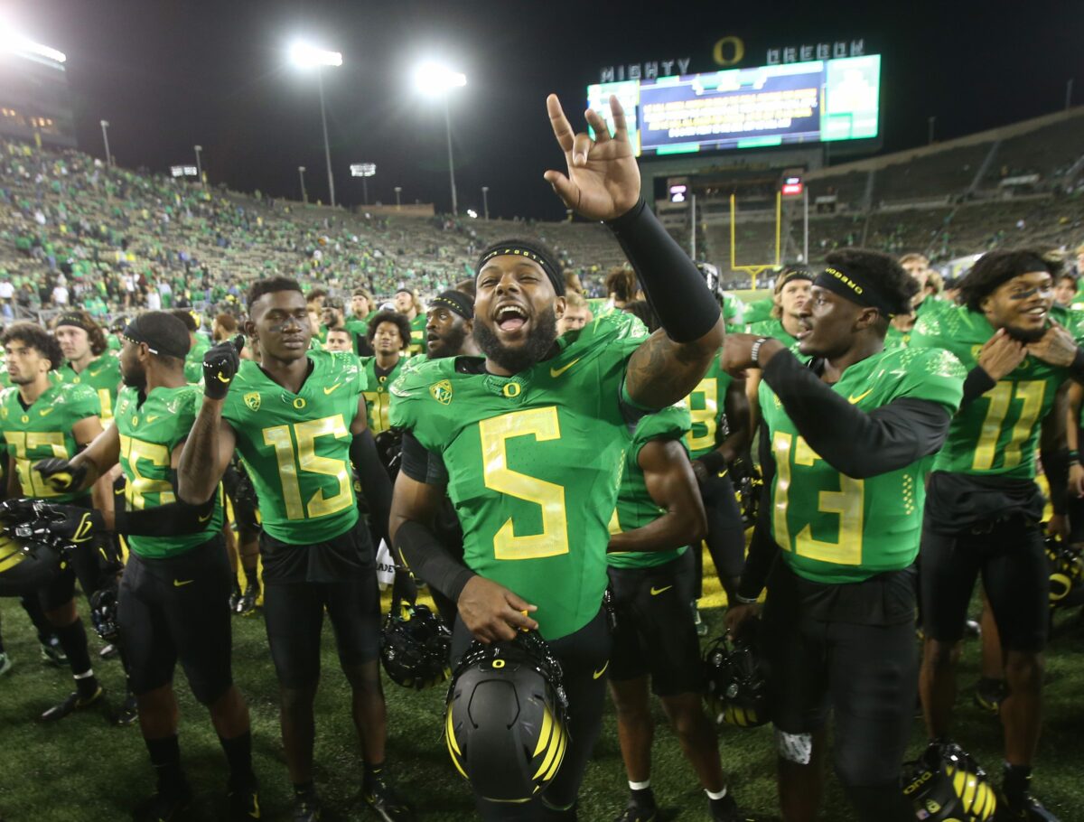 Kayvon Thibodeaux leads six Ducks to be invited to the NFL combine