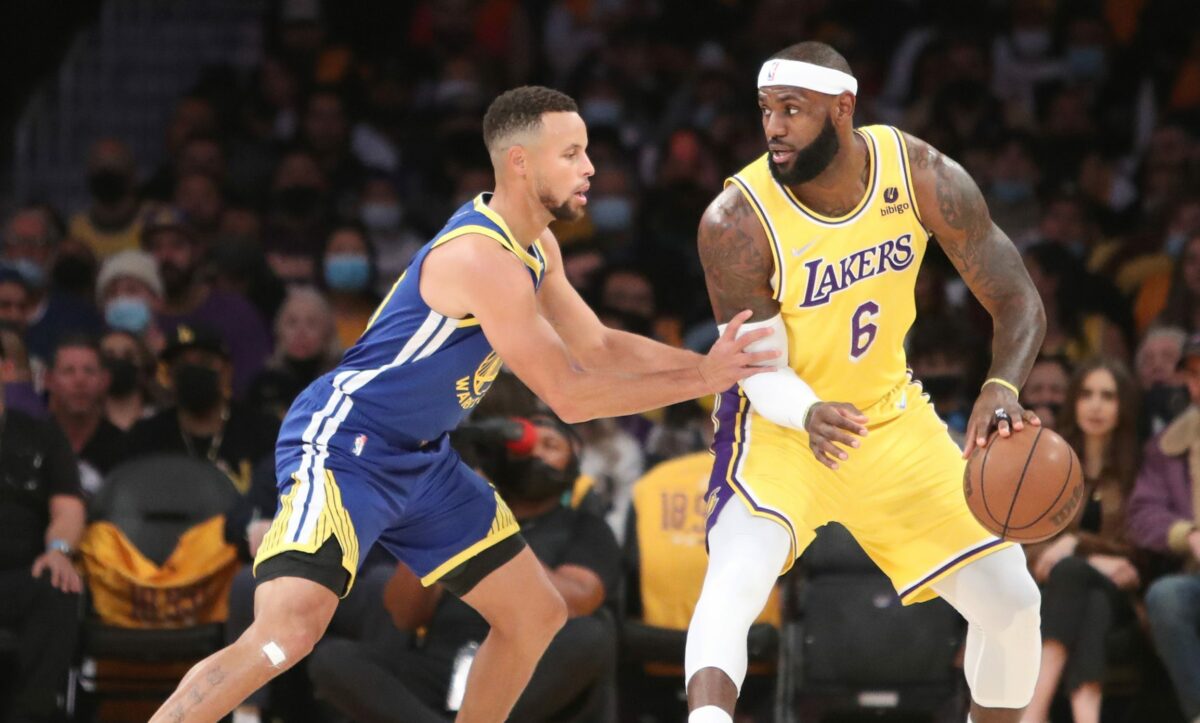 Los Angeles Lakers at Golden State Warriors odds, picks and prediction