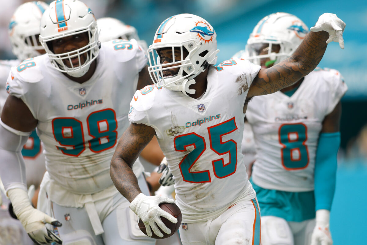 Grading the Miami Dolphins cornerbacks after their 2021 season