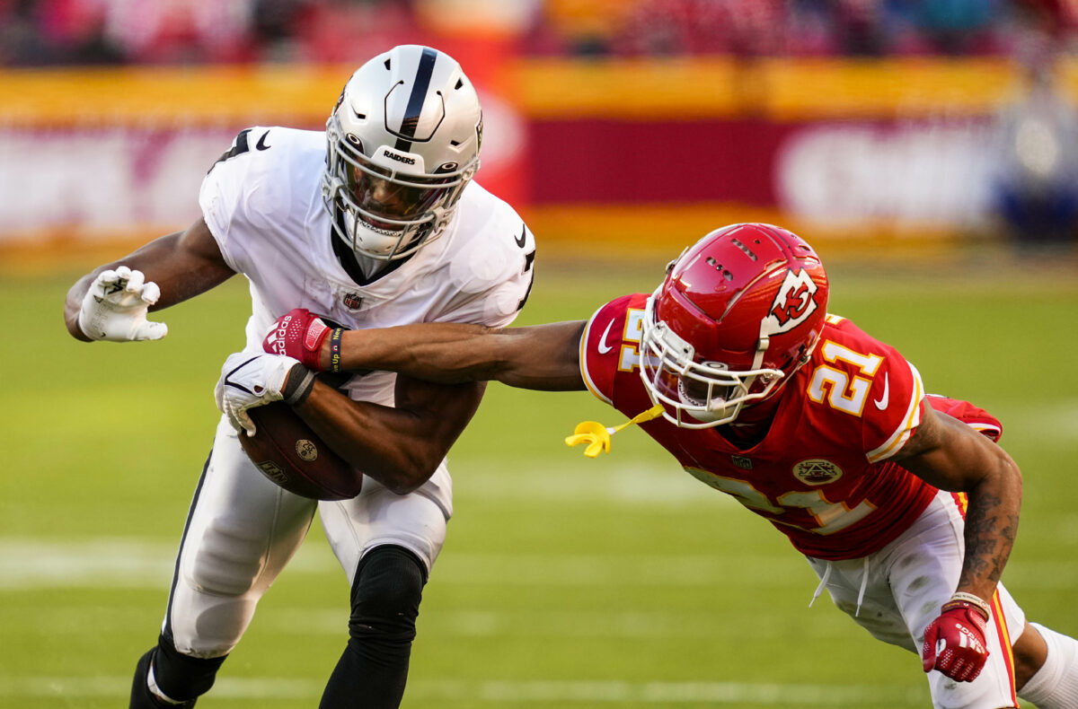 Will pending free agent CB Mike Hughes be back with the Chiefs in 2022?