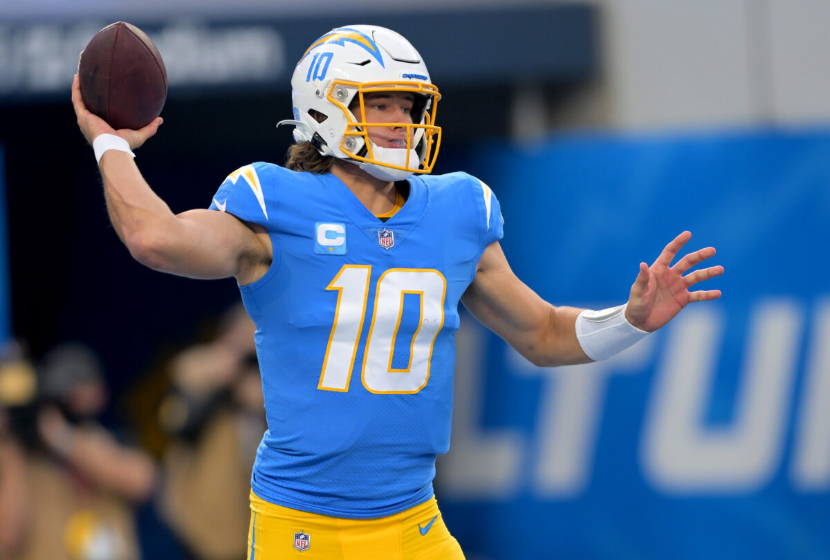 5 Chargers named to PFF’s top 101 players from 2021