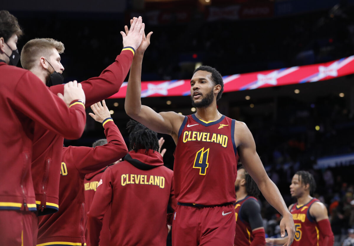 Minnesota Timberwolves at Cleveland Cavaliers odds, picks and prediction