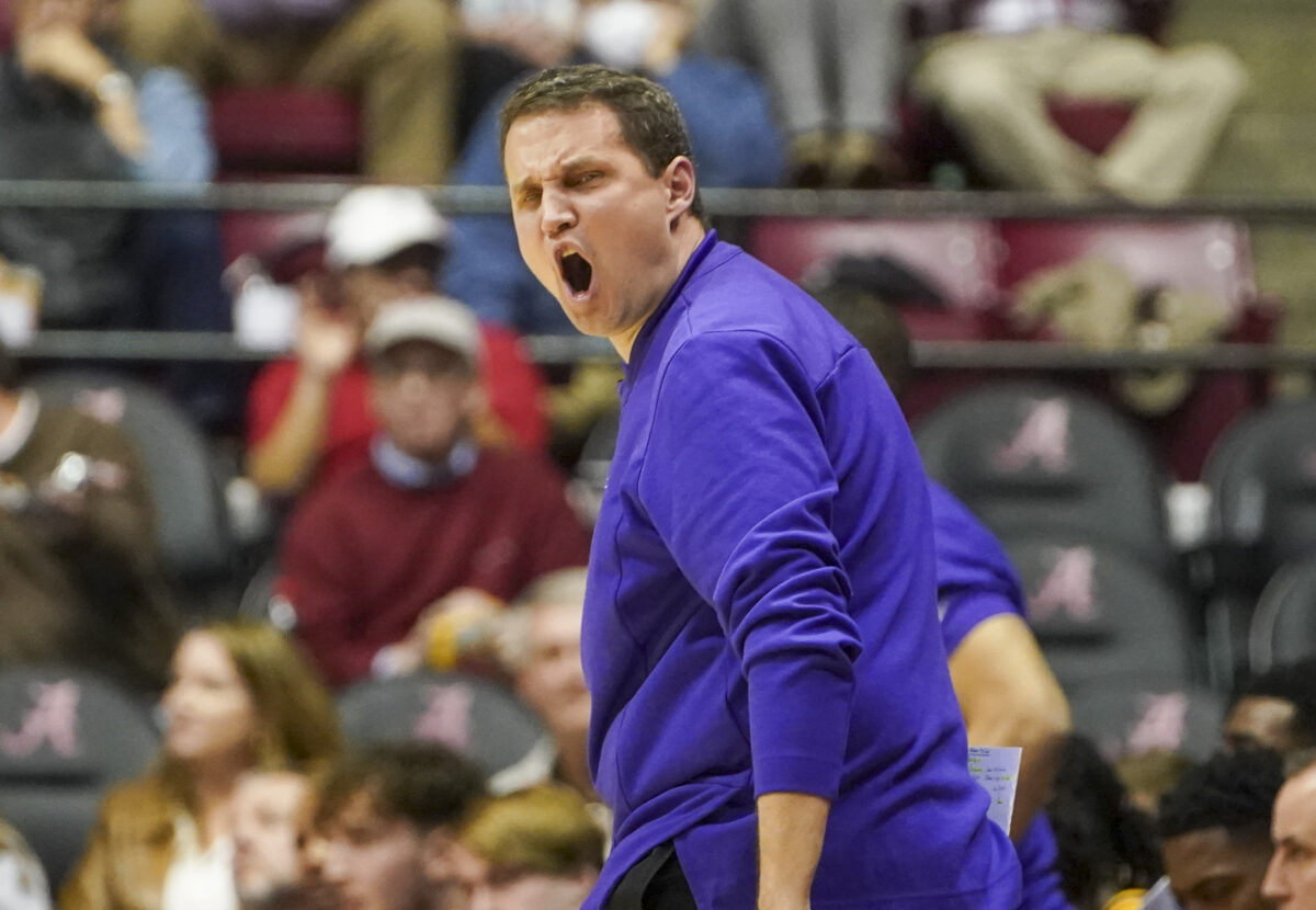 Will Wade addresses team’s issues as frustration mounts