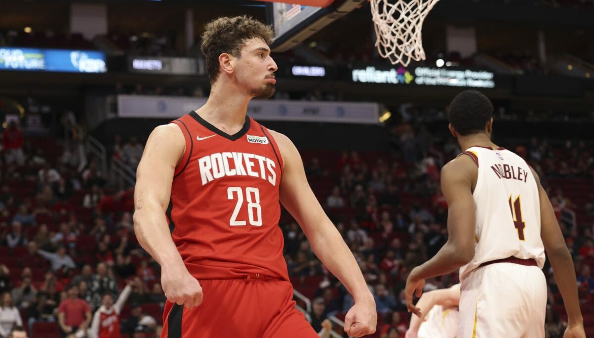 Rockets rookie Alperen Sengun gives rave reviews to Hakeem Olajuwon’s teaching