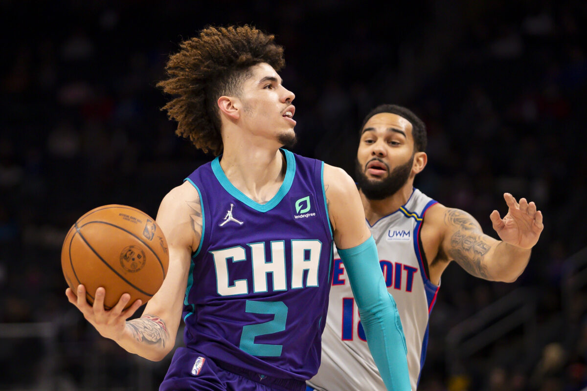 WATCH: LaMelo Ball drops 31 points and 12 assists vs. Pistons