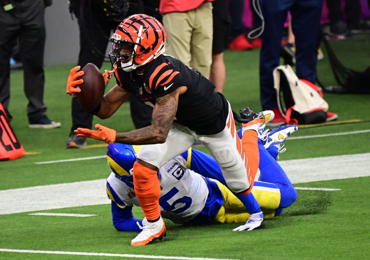 WATCH: Ja’Marr Chase makes unbelievable catch to set up field goal for Bengals