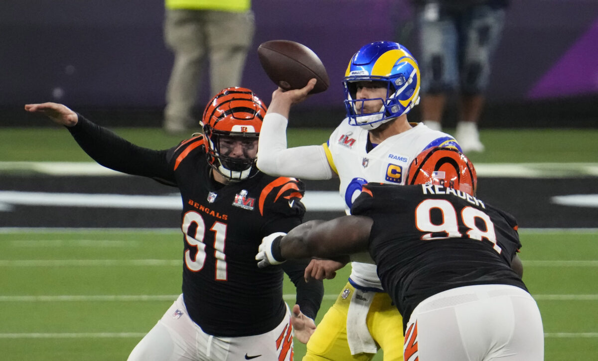 This angle of Matthew Stafford’s no-look pass to Cooper Kupp is incredible