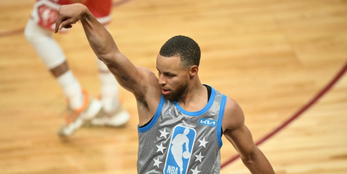 NBA Twitter reacts to Stephen Curry’s MVP night: ‘He turned the boos into cheers’