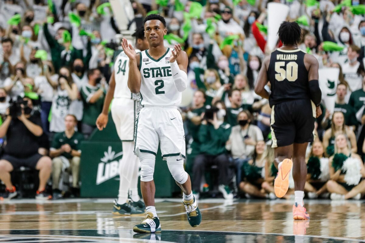 Michigan State basketball upsets No. 4 Purdue on last second three from Tyson Walker