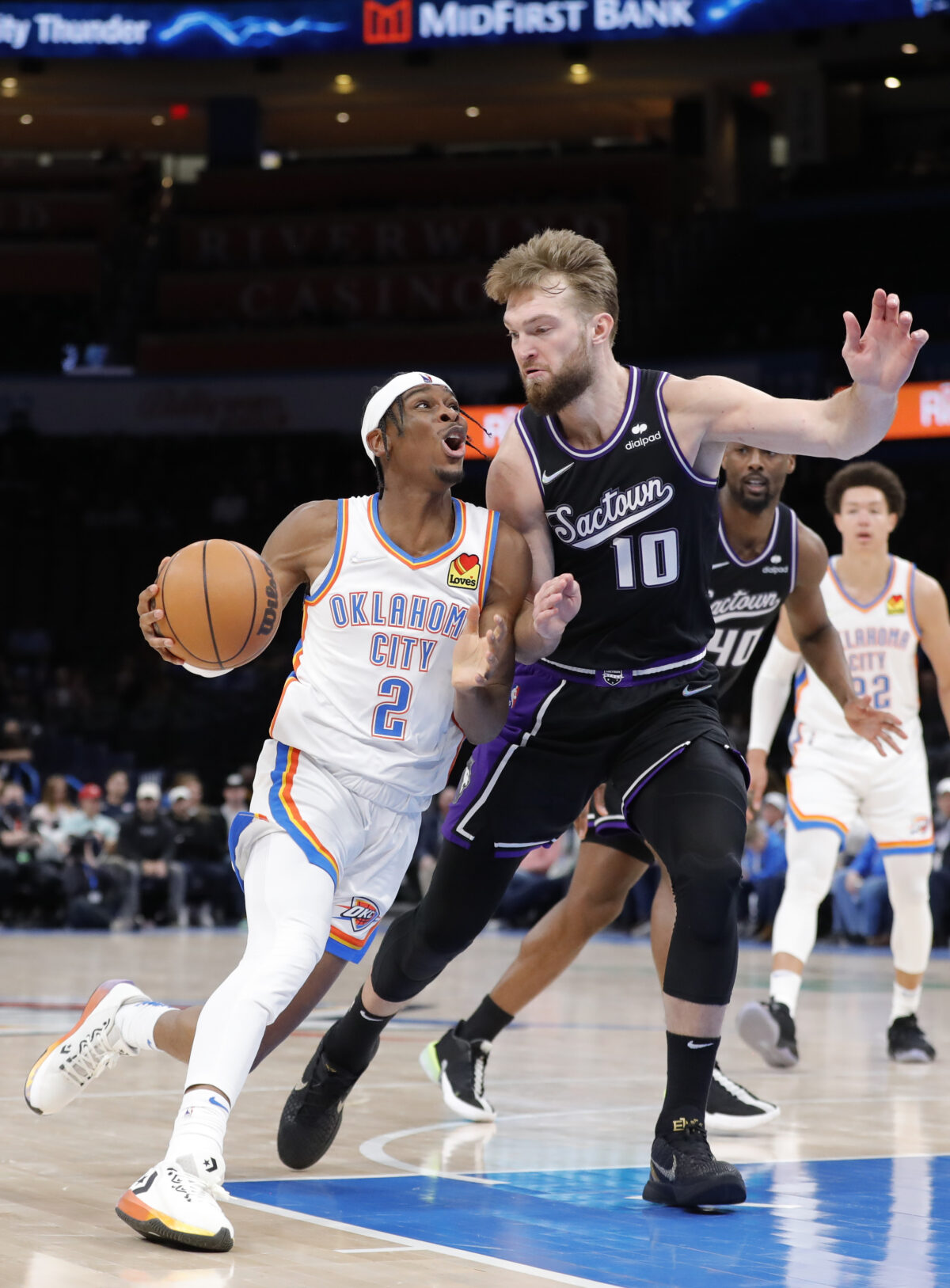 OKC Thunder player grades: SGA scores 37 points on 16 shots in loss to Kings