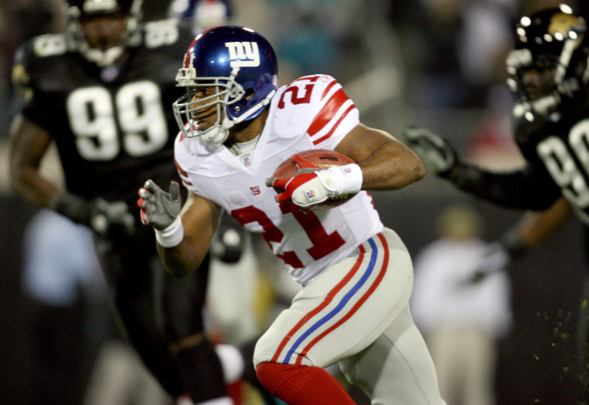 Emotional Tiki Barber comes to defense of Giants, owners: They aren’t racist