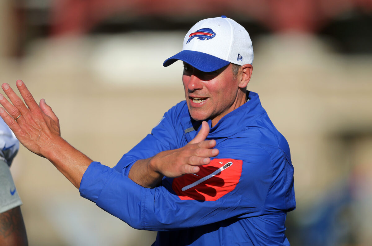 9 things to know about Bills offensive line coach Aaron Kromer