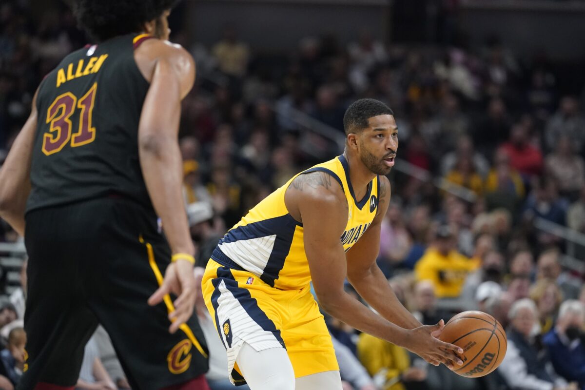 Report: Pacers to waive Tristan Thompson, to sign with Bulls