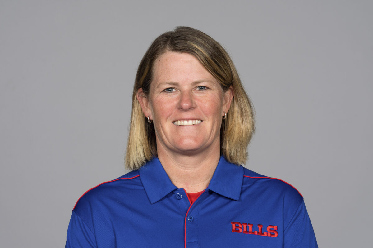 Giants hire Laura Young, announce partial coaching staff