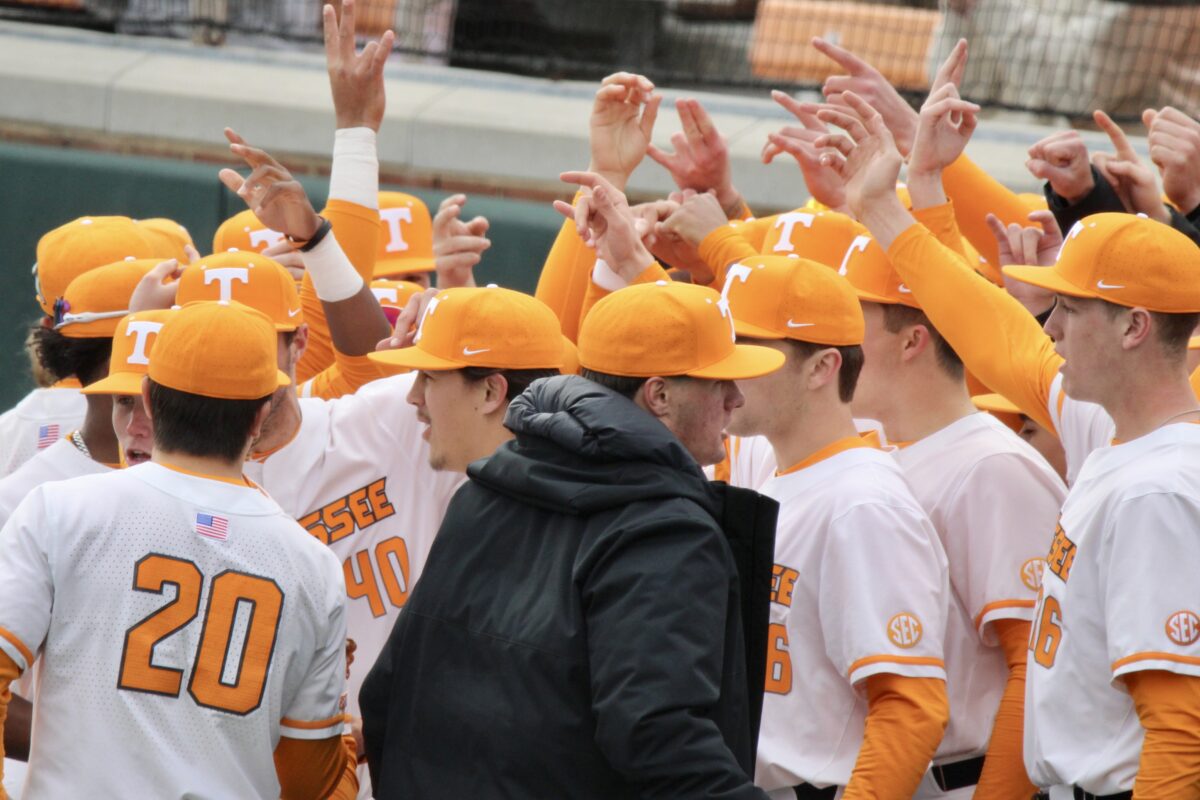 Postgame social media buzz following Tennessee’s 27-1 win against Iona
