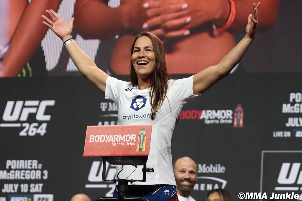 Jessica Eye out of UFC 272 bout against Manon Fiorot due to injury