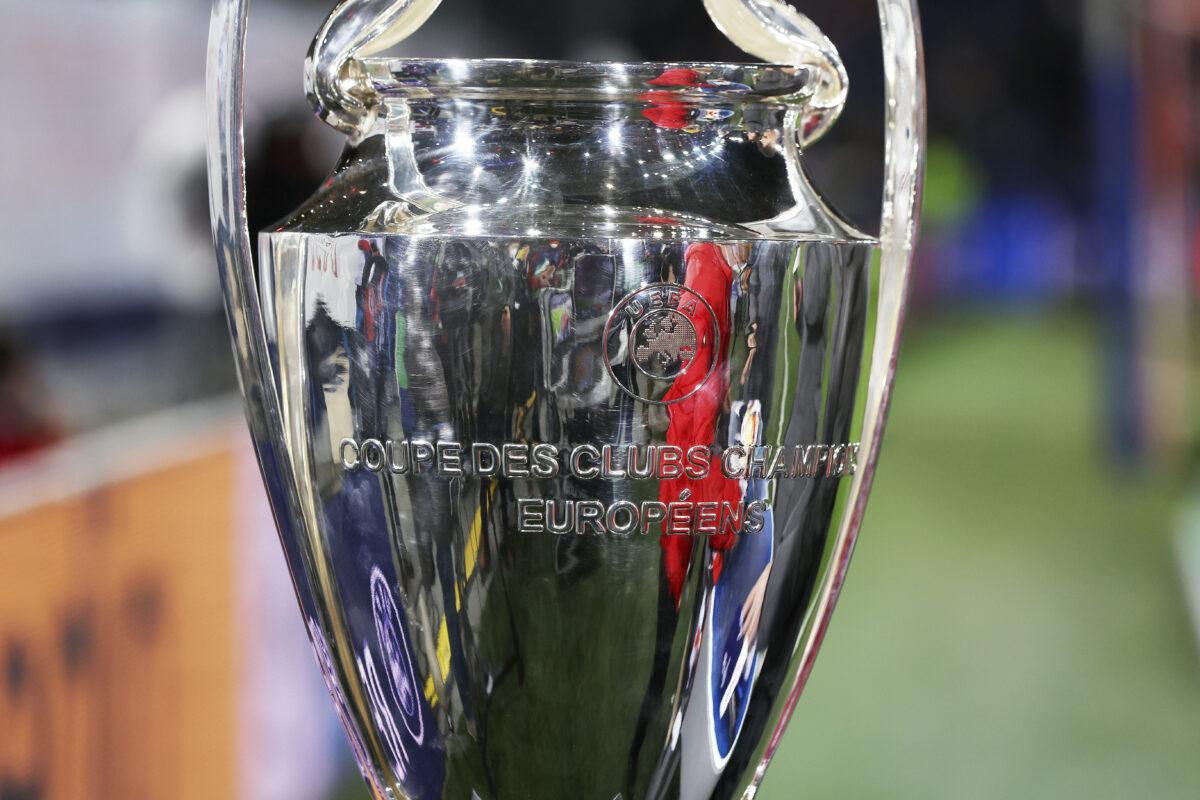 UEFA mueve final de Champions a Francia y el Kremlin lamenta la decisión