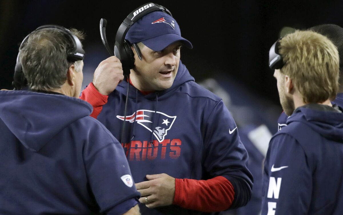 Report: Patriots may not fill offensive coordinator position for 2022