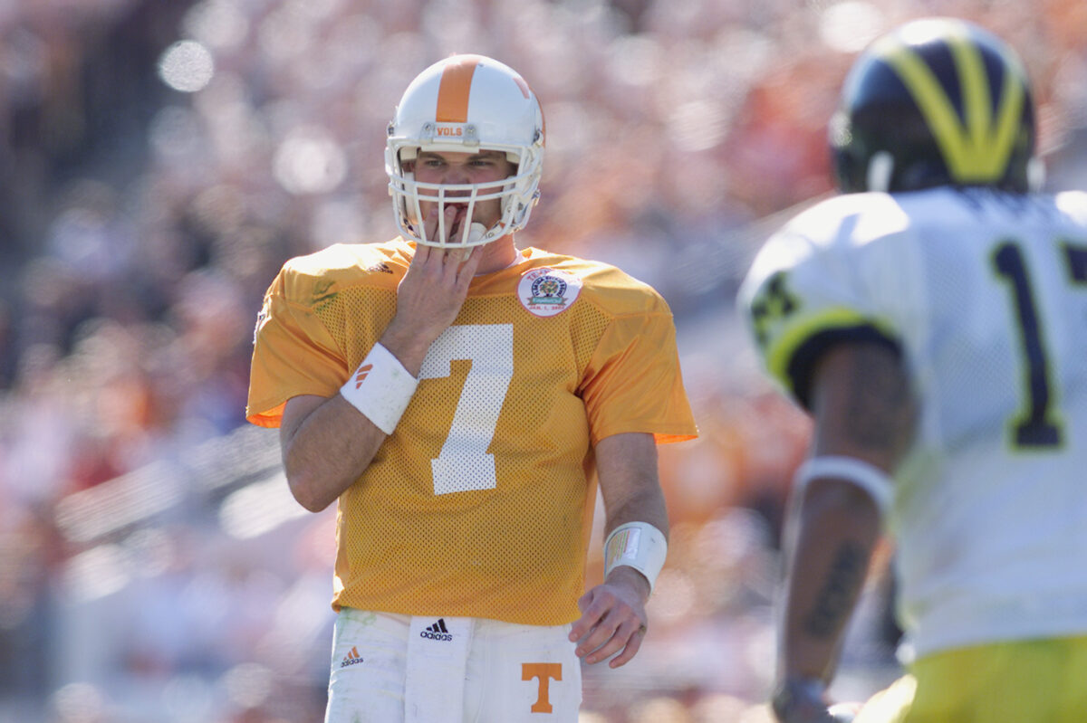 Casey Clausen, members of 2001 Vols’ football give Tennessee-Michigan score predictions
