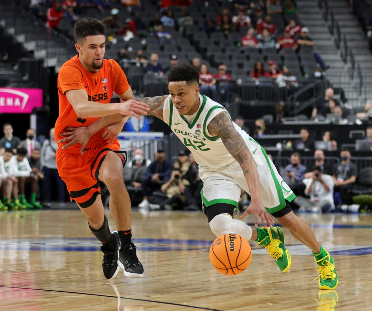 How it happened: Jacob Young leads Ducks to dominant tournament win vs. Oregon State