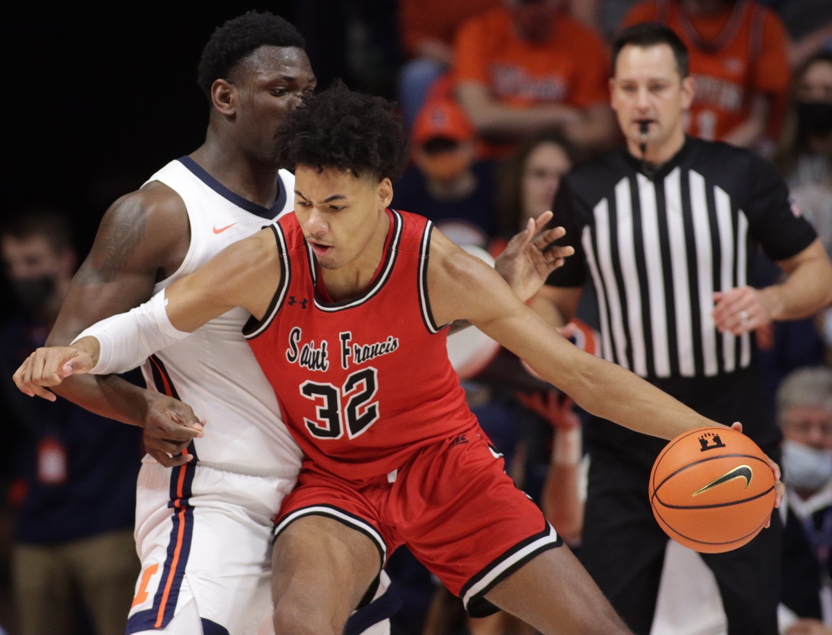Chattanooga vs Illinois NCAA Tournament First Round odds, tips and betting trends