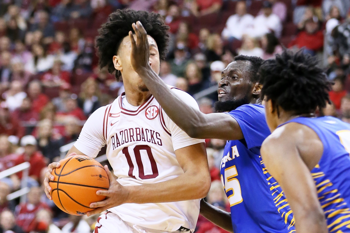 New Mexico State vs Arkansas NCAA Tournament Second Round odds, tips and betting trends