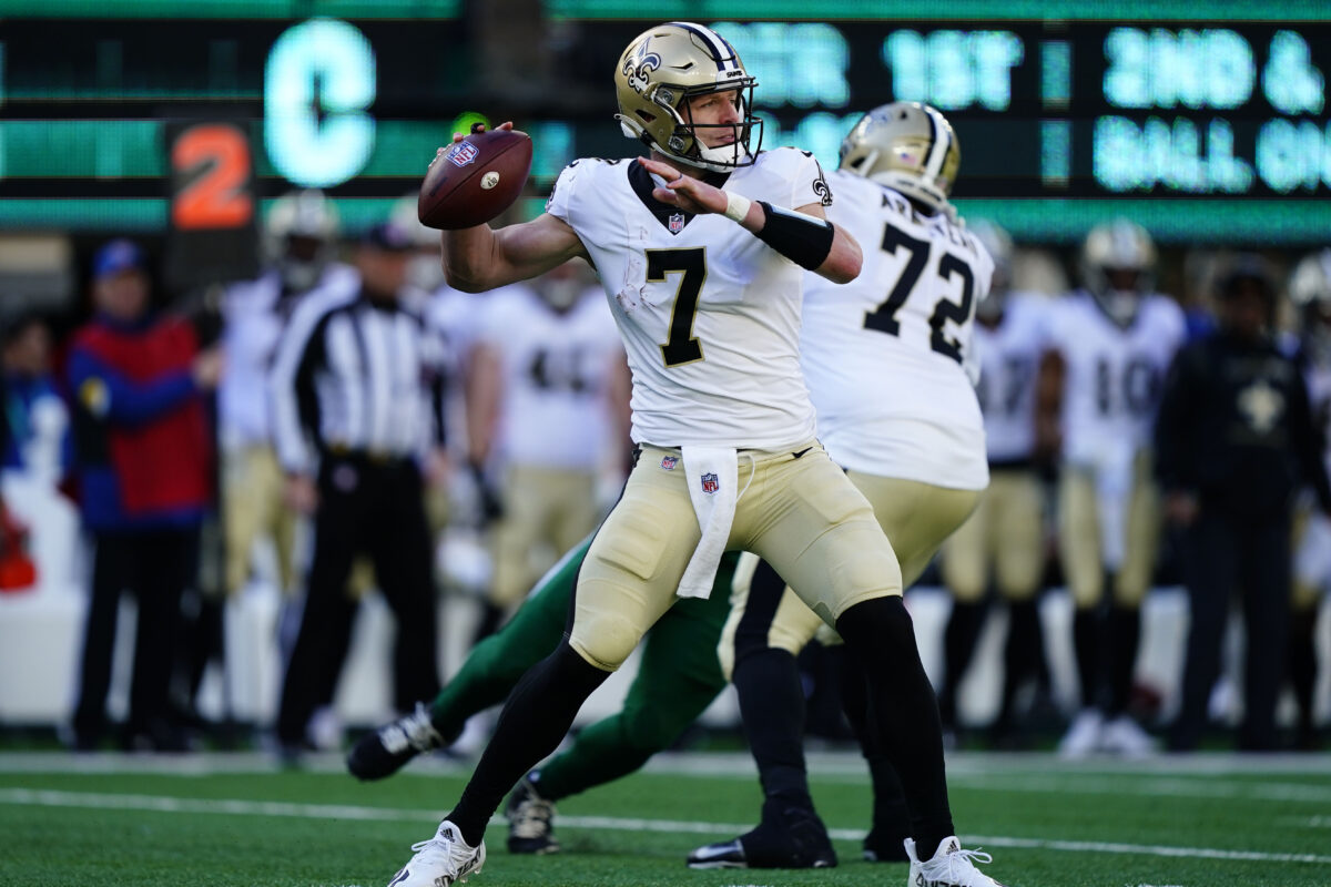 Reports: ‘Taysom Hill experiment at quarterback over’ for the Saints
