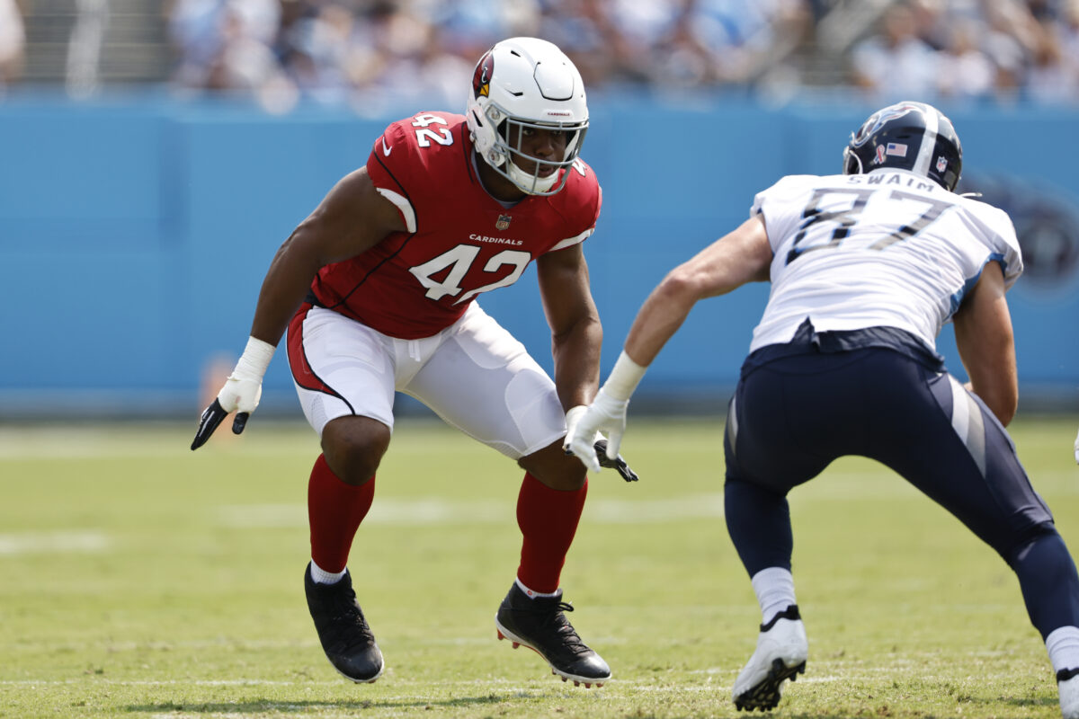 LB Devon Kennard to stay with Cardinals in 2021 on restructured contract