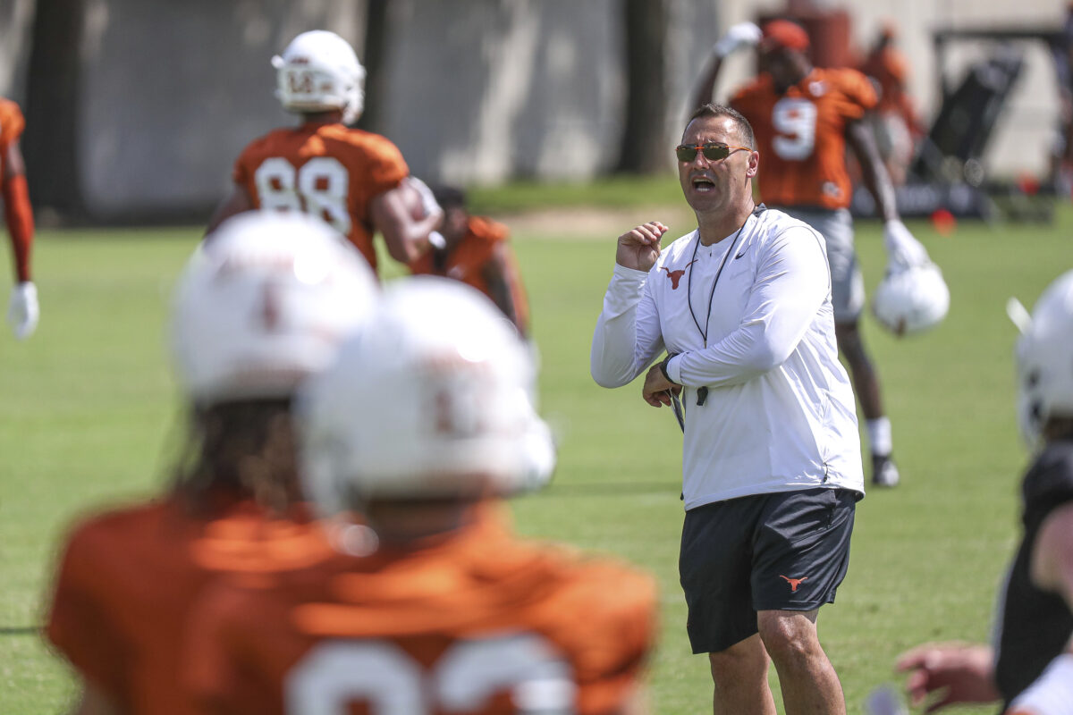 Texas provides injury update after the first day of spring practice