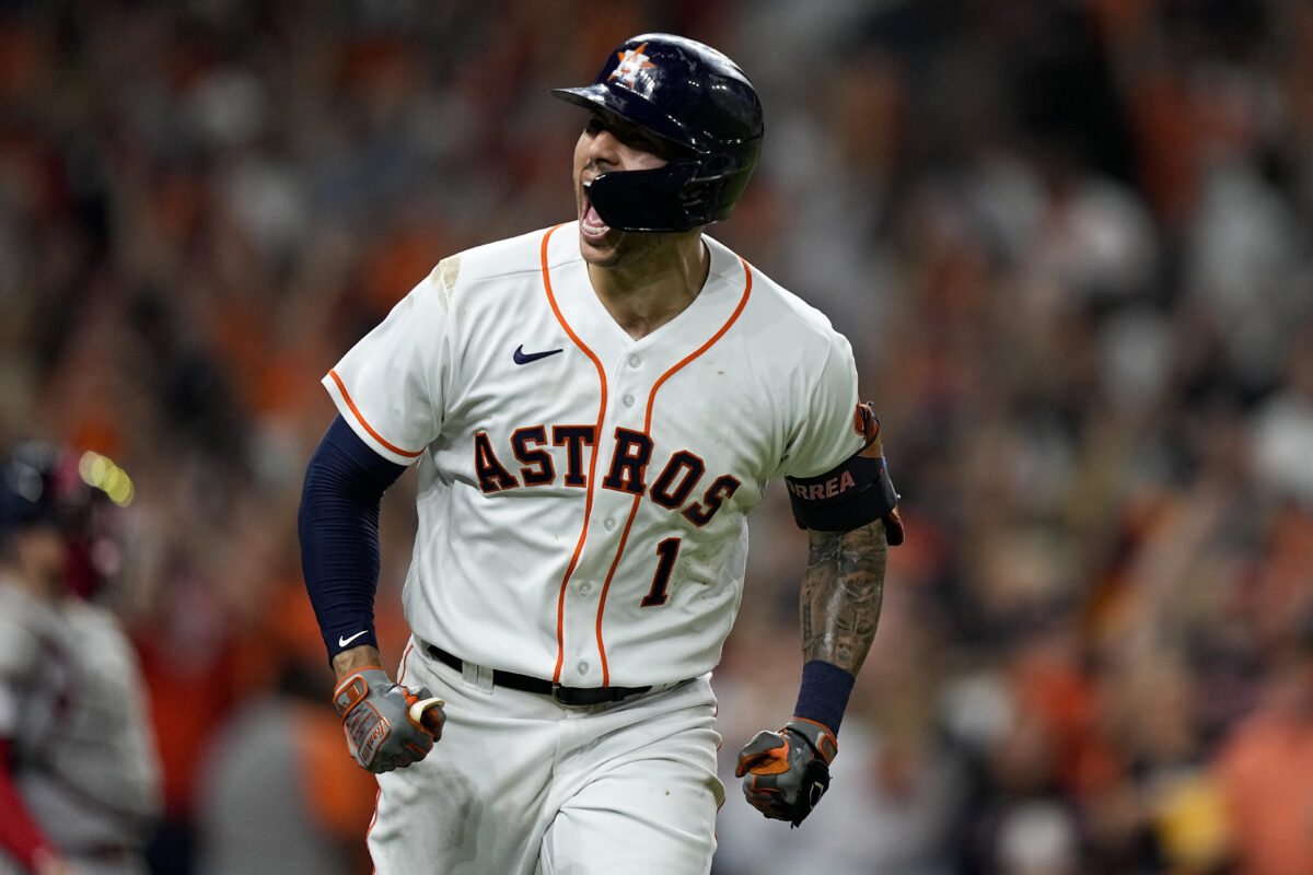 Carlos Correa reportedly agreed to a massive deal with the Twins in the middle of the night and MLB fans woke up in a frenzy