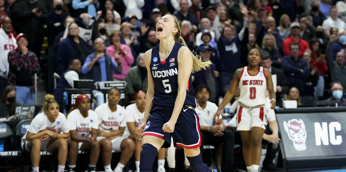 Paige Bueckers went off for UConn in the second half and the internet loved it
