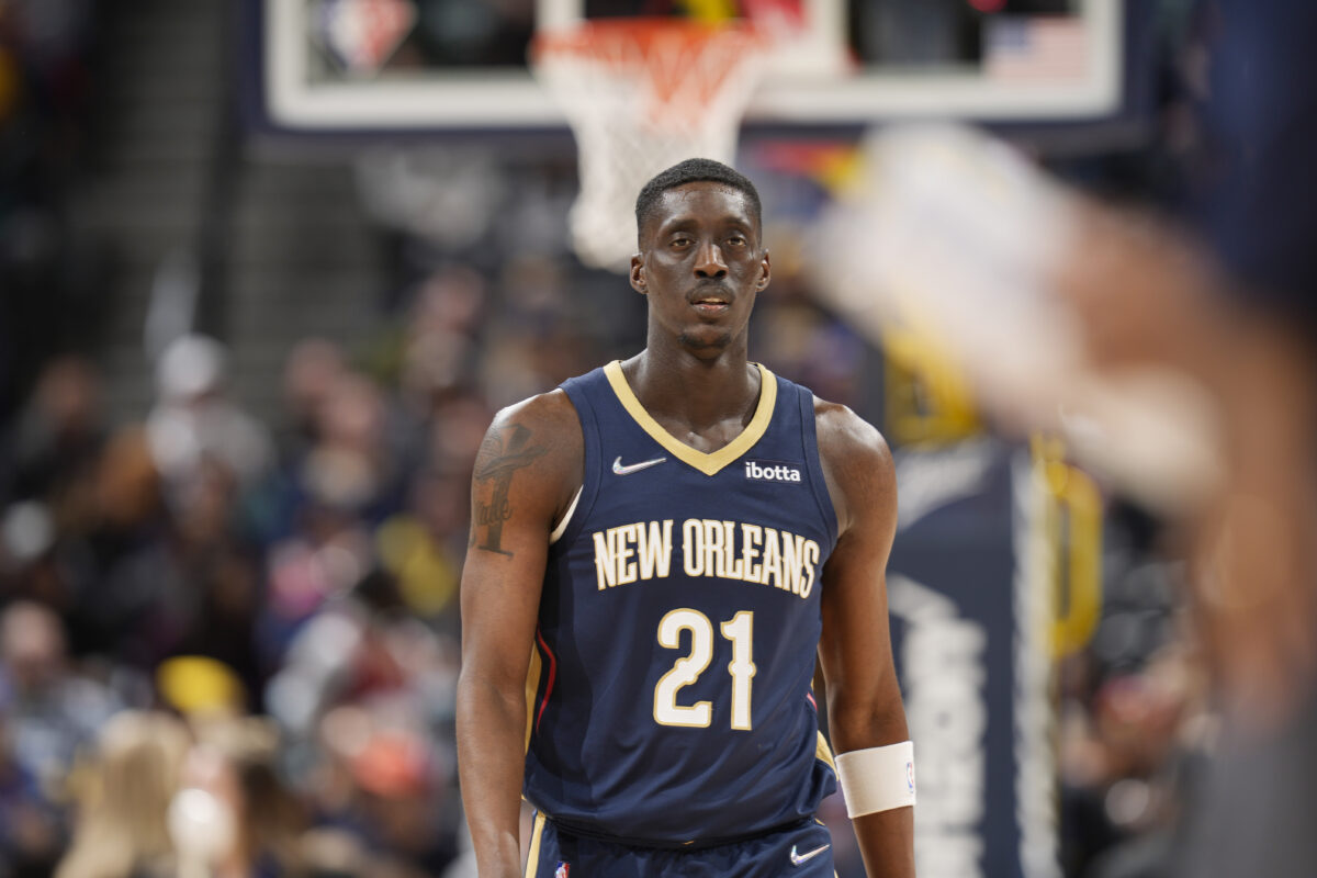 Tony Snell almost gave us another one of his infamous ‘Snell’ games and NBA fans had so many jokes