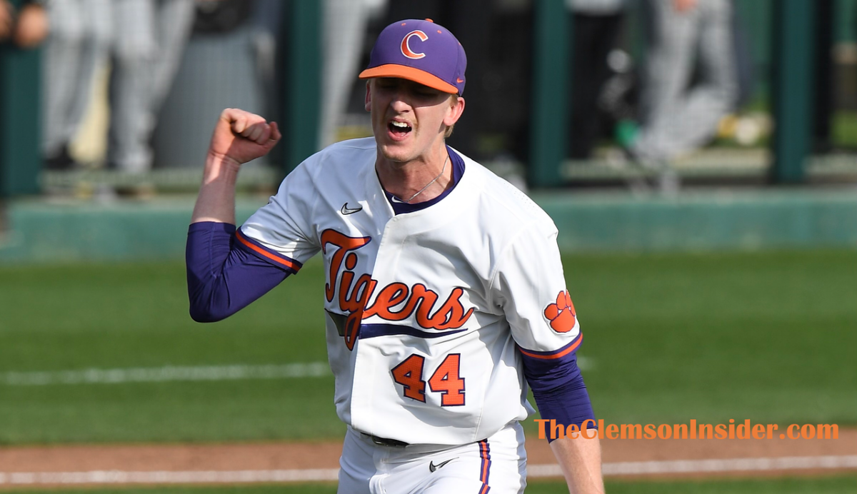 Clemson uses more strong pitching to sweep Carolina