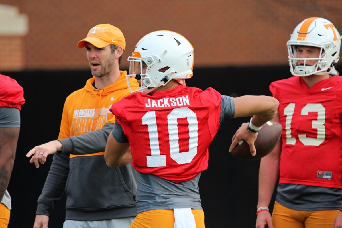 Alex Golesh details Tayven Jackson grasping Vols’ offense through three spring practices