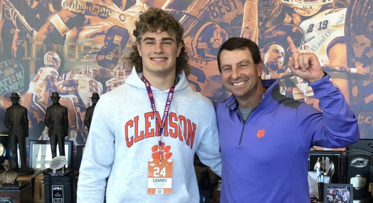 5-star linebacker ‘genuinely shocked’ to earn Clemson’s first 2024 offer