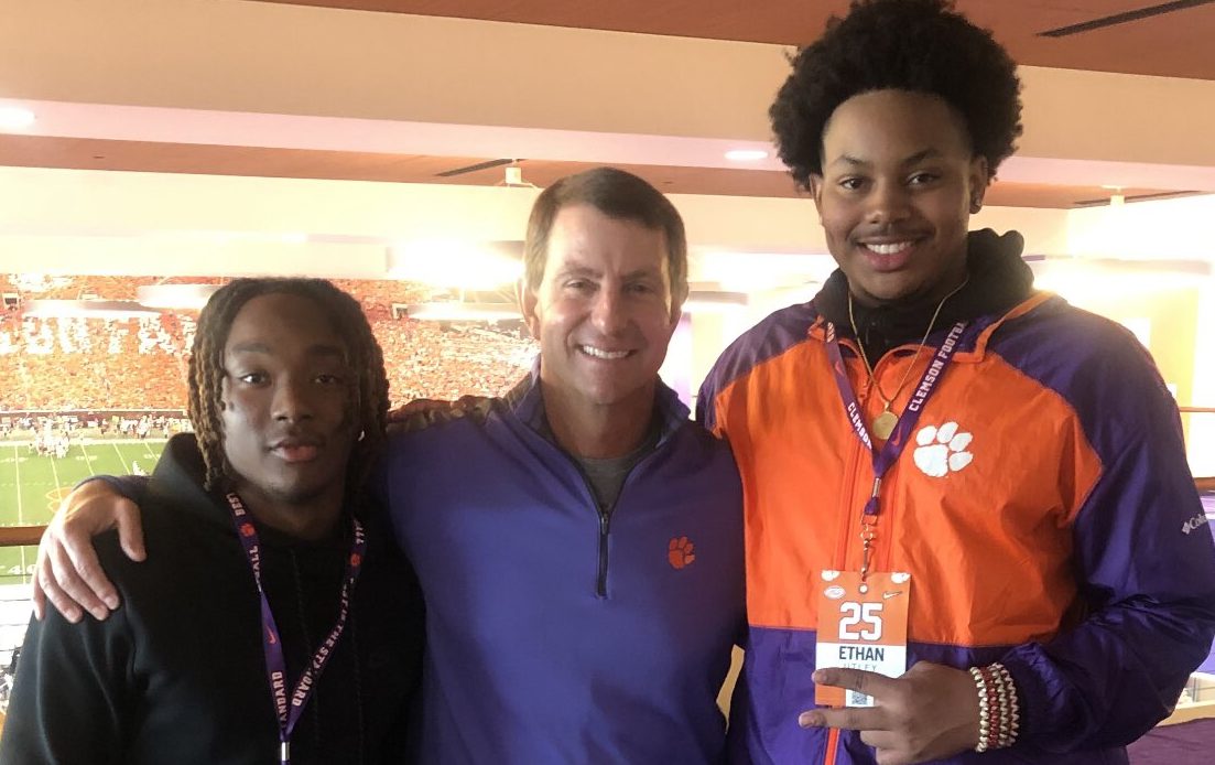 Big-time Tennessee DL enjoyed Clemson experience, getting to talk in-depth with Eason & Hall