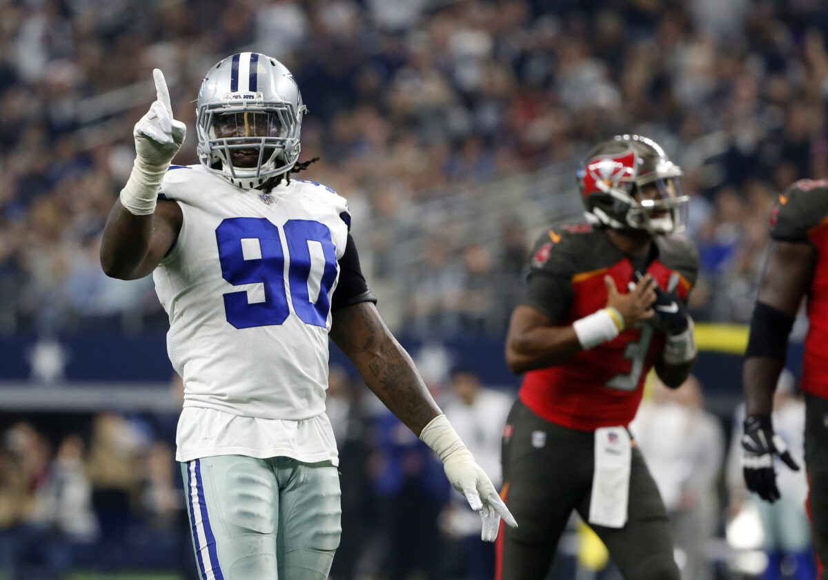 DeMarcus Lawrence negotiated through ‘disrespectful’ first offer to stay with Cowboys, now hopes to land Von Miller