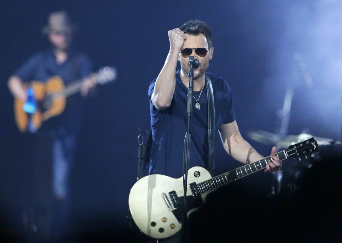 Eric Church cancels concert to attend UNC-Duke Final Four showdown