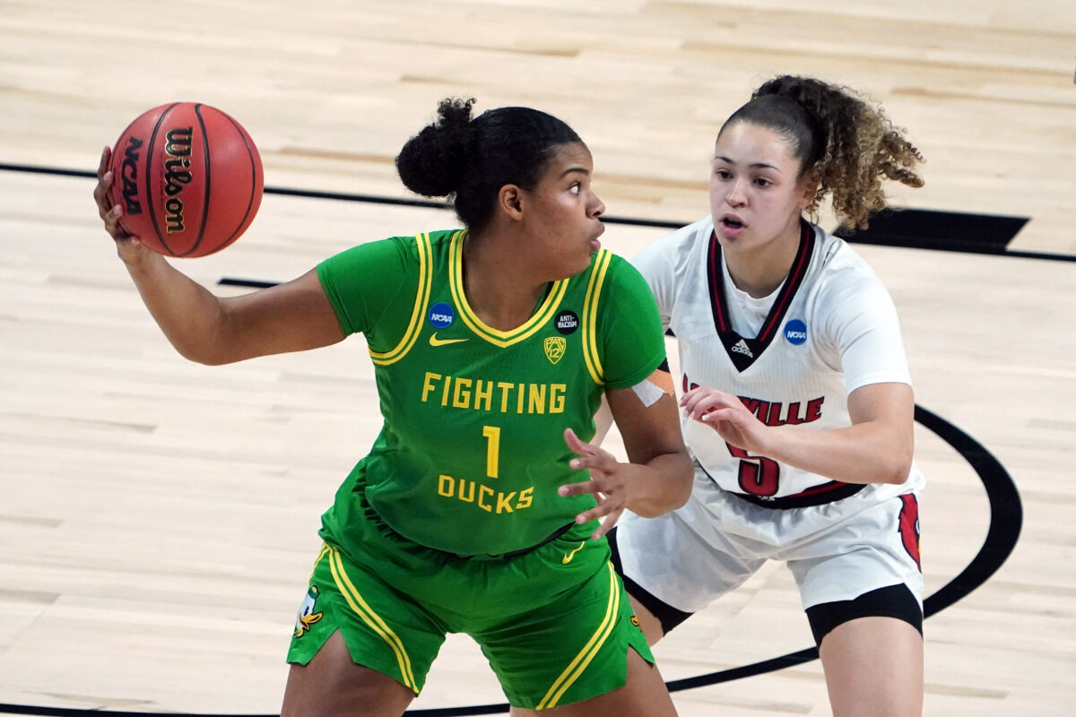 Nyara Sabally says goodbye to Oregon and declares for WNBA draft