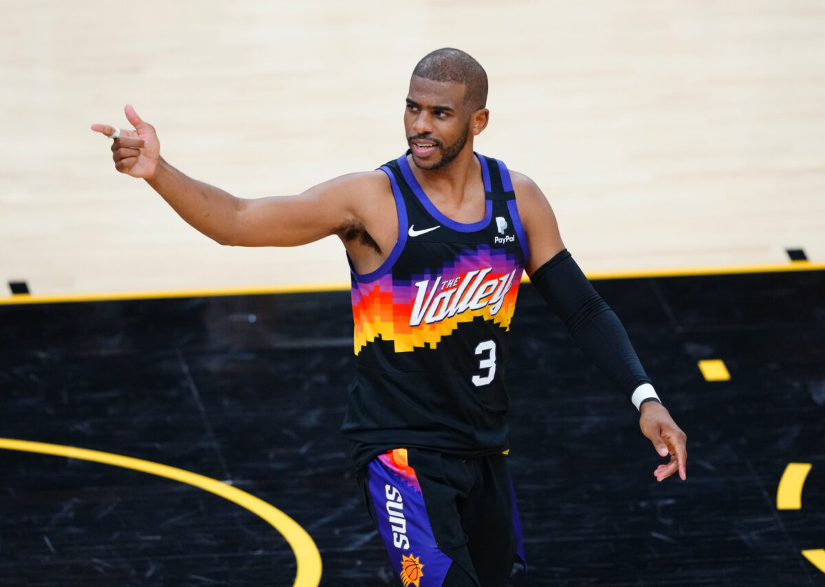 Chris Paul rejoins Suns after 15-game absence to make a postseason push