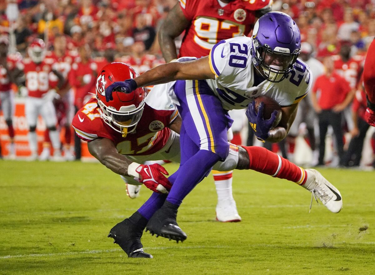Former Vikings CB Jeff Gladney signing with Cardinals
