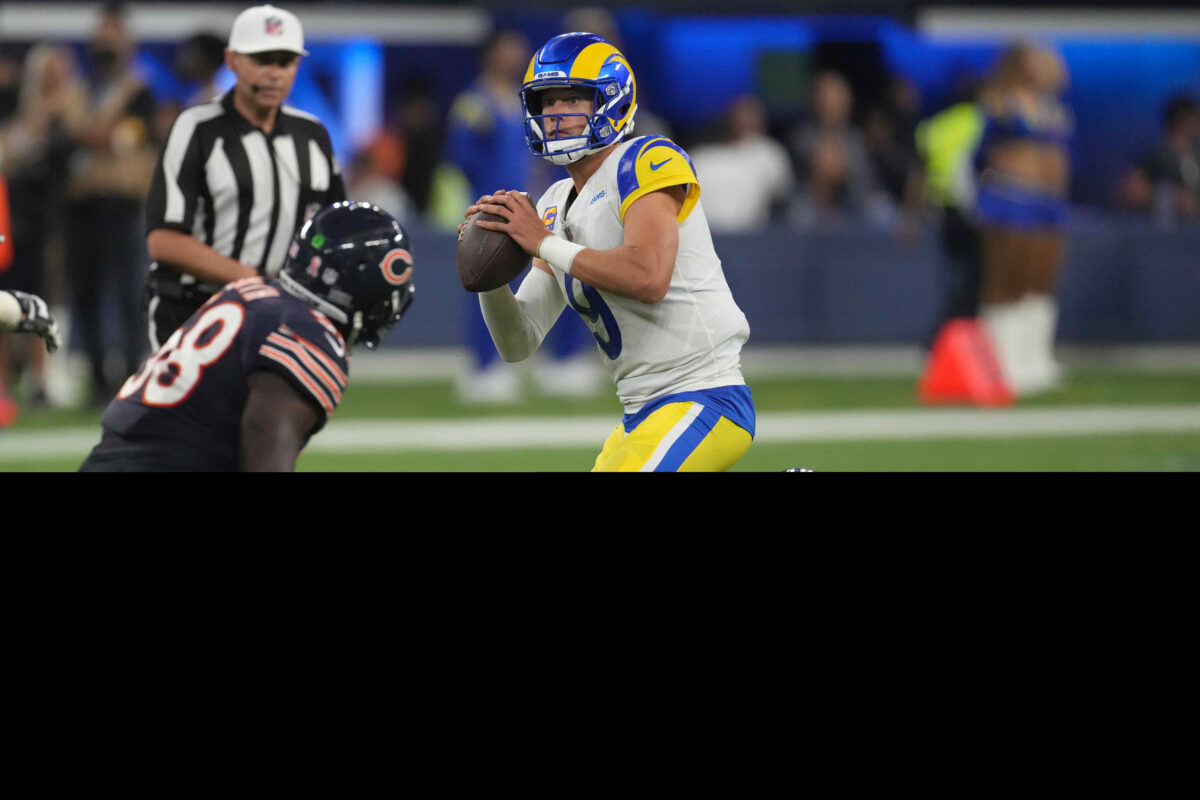 Matthew Stafford signs enormous contract to stay with the Rams