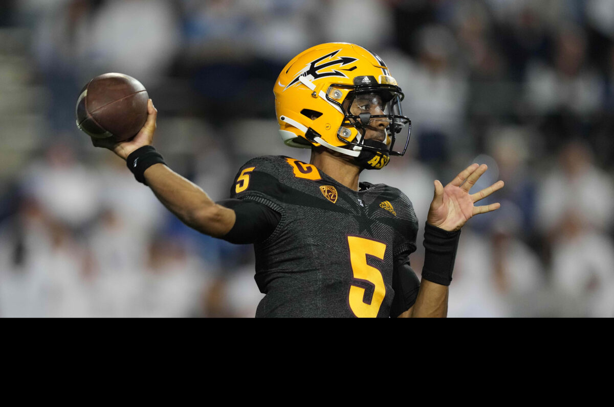 Pac-12 QB talent dwindles after Jayden Daniels transfers to LSU