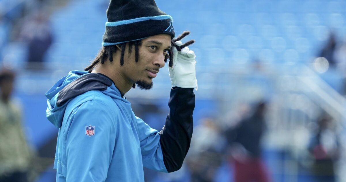 Panthers WR Robby Anderson sends out recruiting call to all free agents