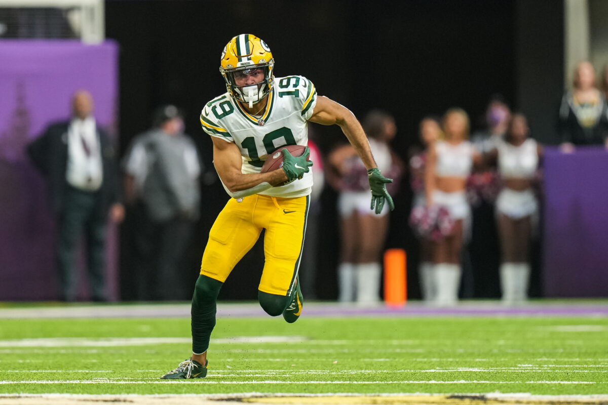 Twitter reacts to Bears signing WR Equanimeous St. Brown