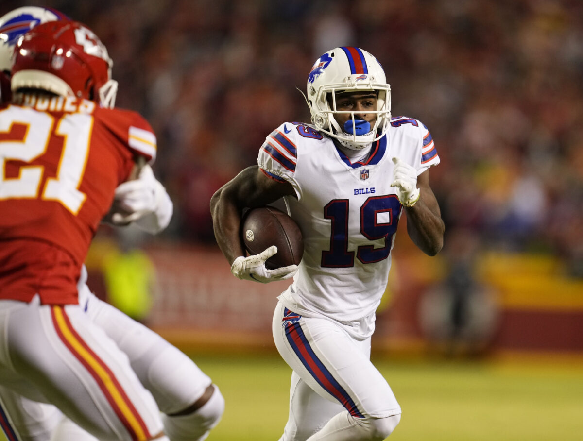 Isaiah McKenzie signs two-year deal with Buffalo Bills