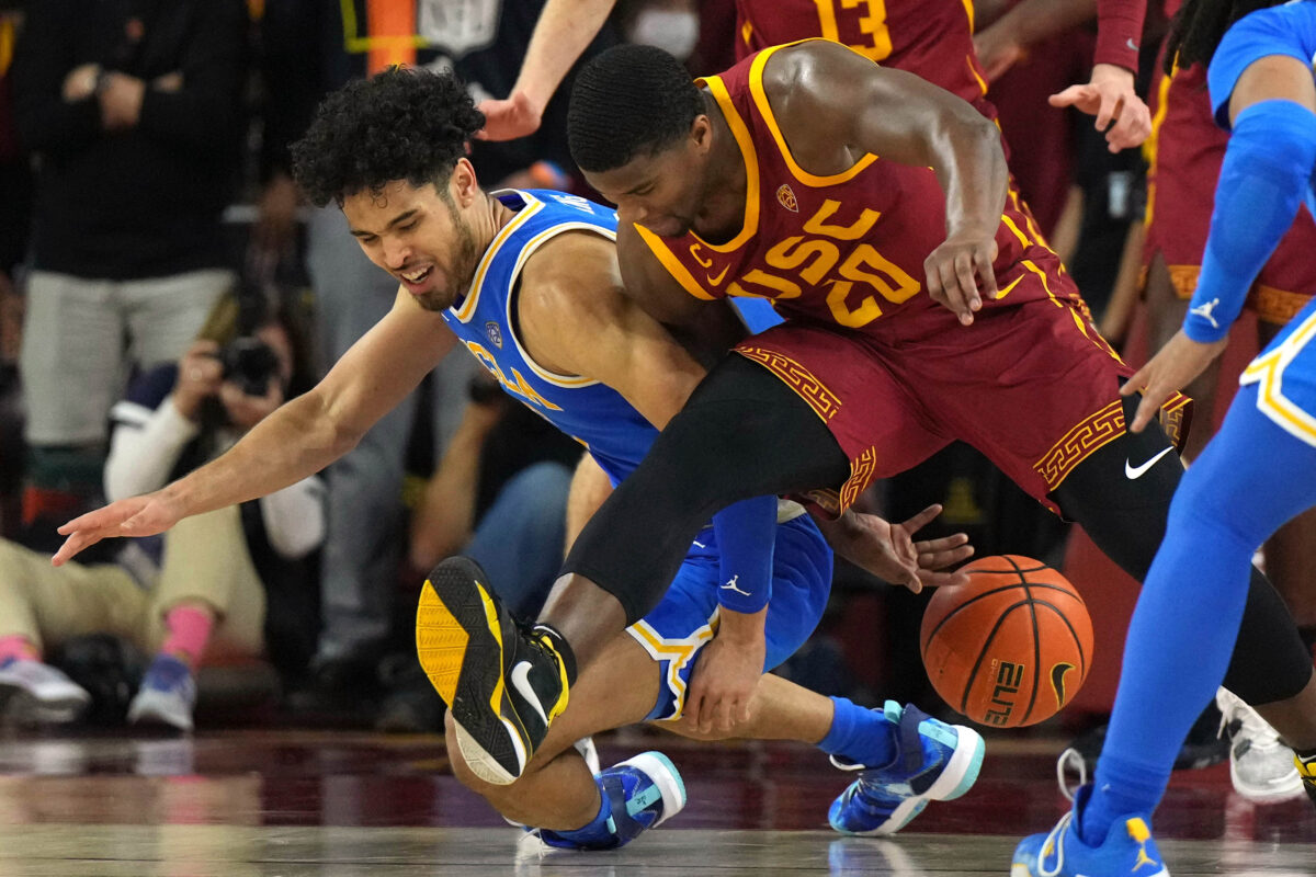 USC at UCLA odds, picks and prediction