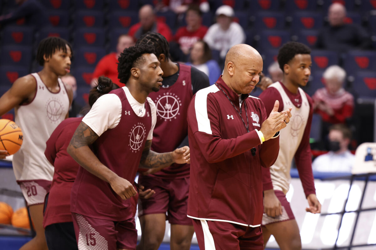 March Madness: Texas A&M-Corpus Christi vs. Texas Southern odds, picks and predictions
