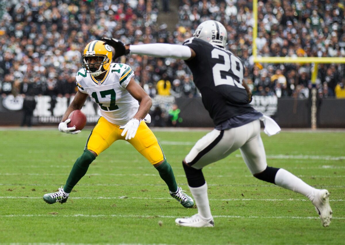 Davante Adams wore Tim Brown’s jersey as a kid, now looks to take his Raiders records