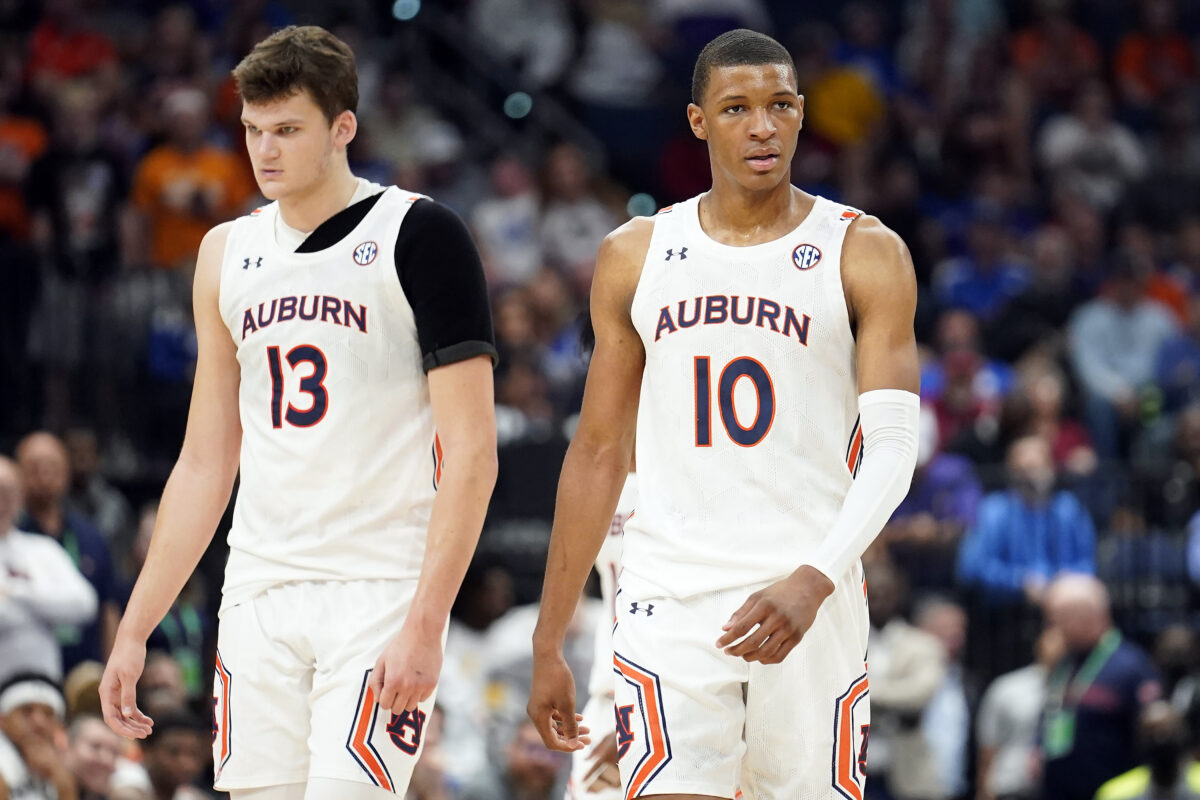 Auburn vs Texas A&M: Studs and Duds in the quarterfinal